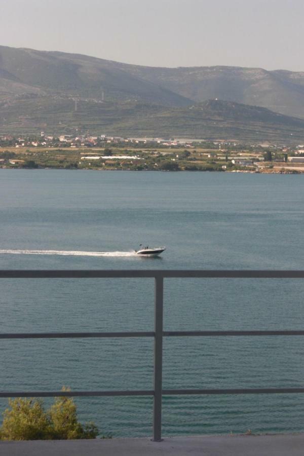 Apartament Nena - *