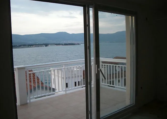 Apartments Nena - Trogir
